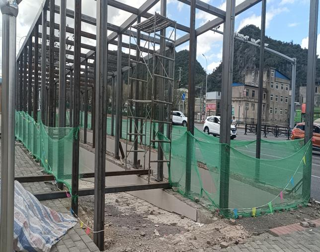 贵阳市白云区观云大道地下通道钢结构安装项目